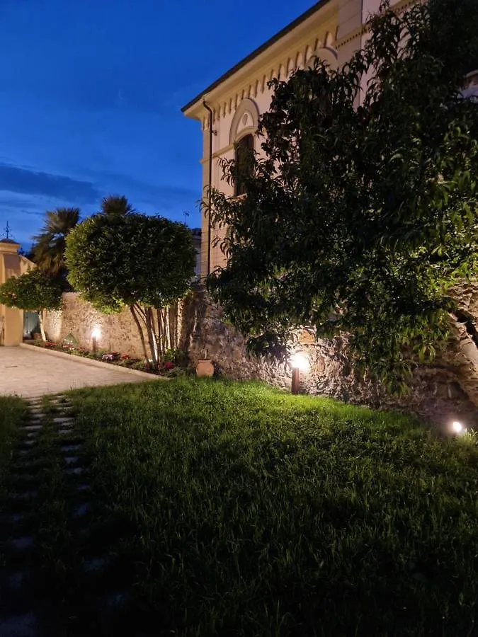 Serra Di Mare Casa Con Giardino Livorno Casa vacanze
